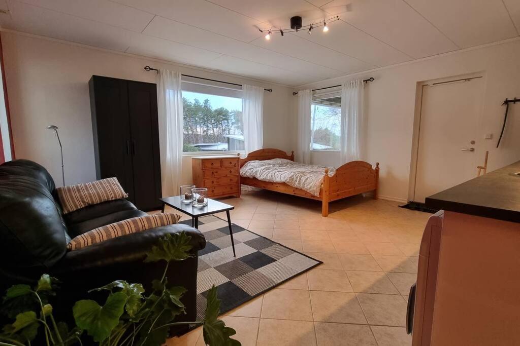 דירות Onsala Quiet And Comfy With Swimming Pool מראה חיצוני תמונה